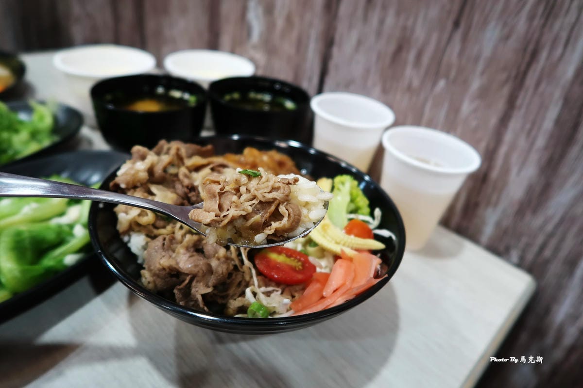 IMG_4380_調整大小 (2) IMG_4380_調整大小 (2)