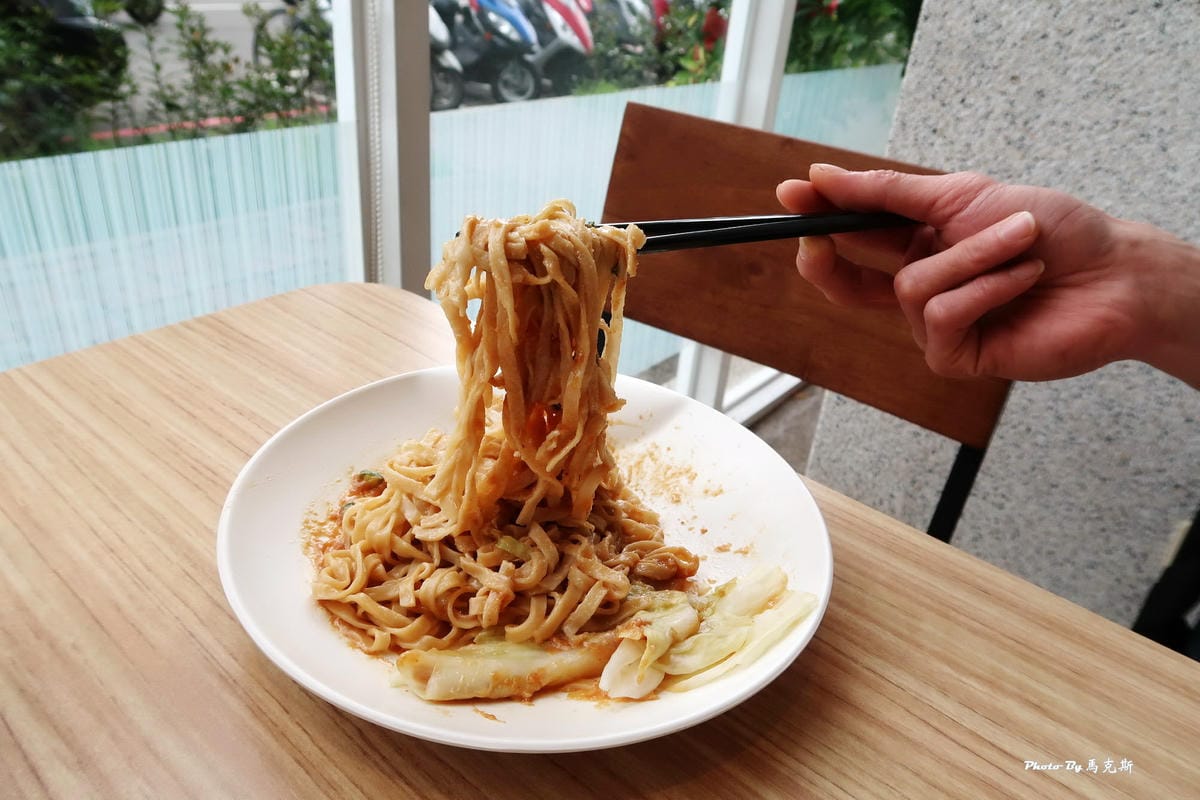 IMG_6093_調整大小 (2) IMG_6093_調整大小 (2)