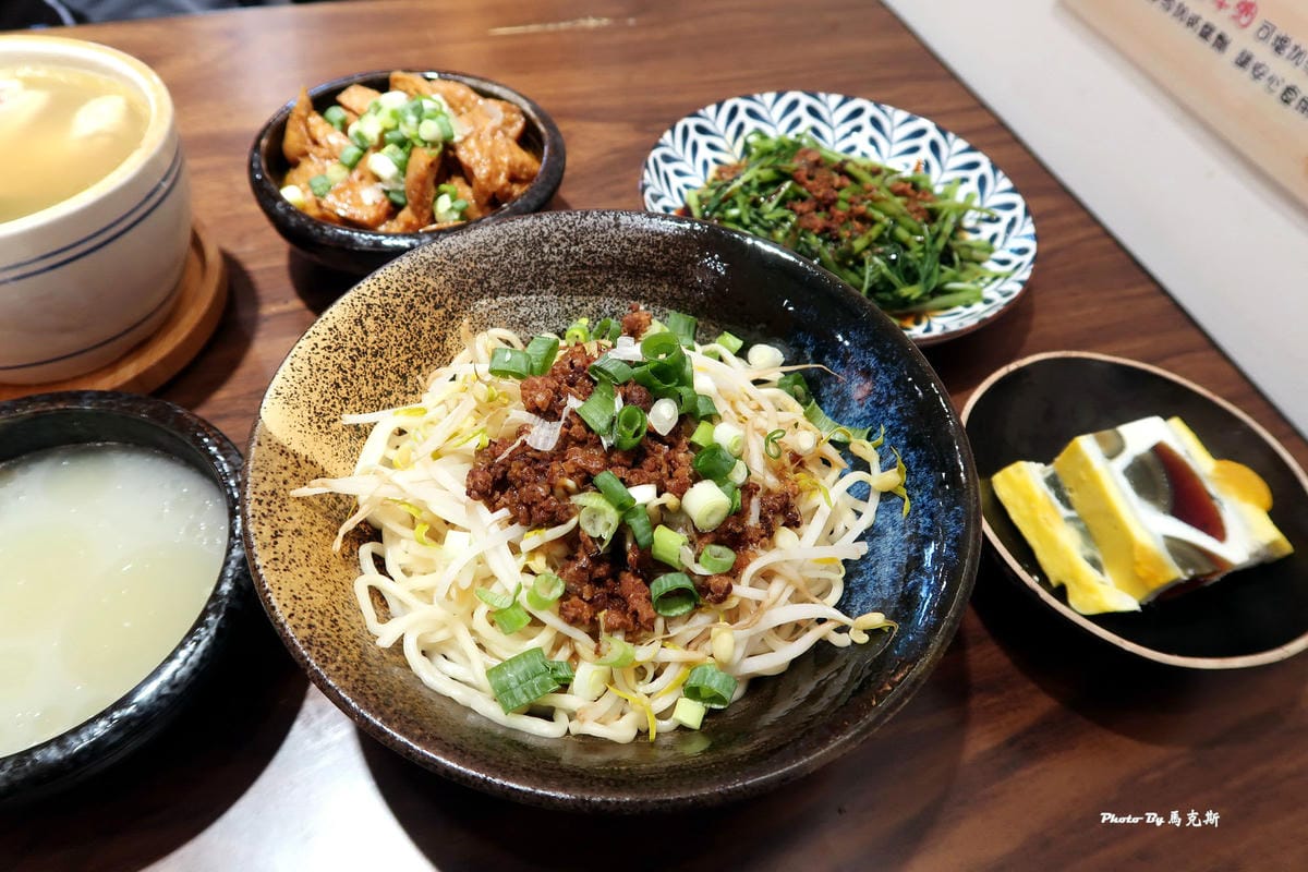 IMG_6775_調整大小 (2) IMG_6775_調整大小 (2)