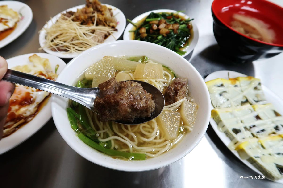 IMG_8305_調整大小 (2) IMG_8305_調整大小 (2)