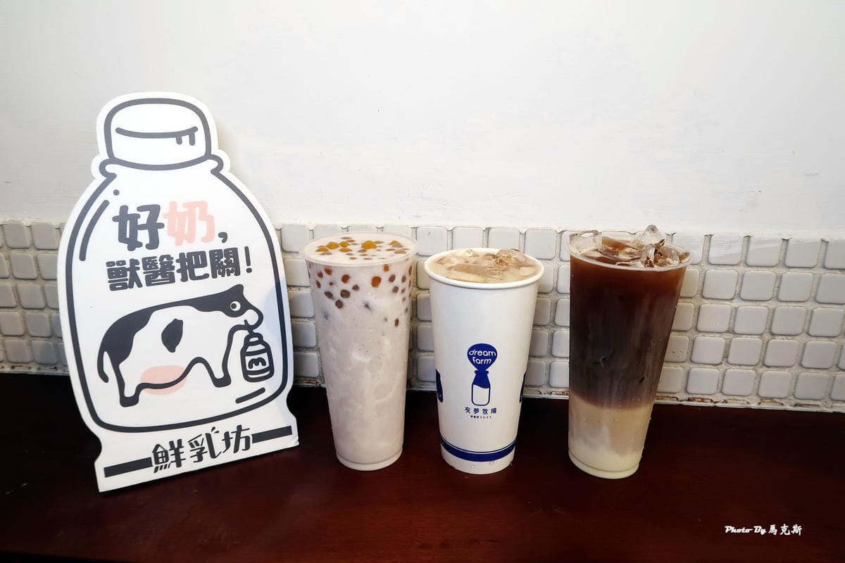 /tmp/phpDAGIVO /tmp/phpDAGIVO