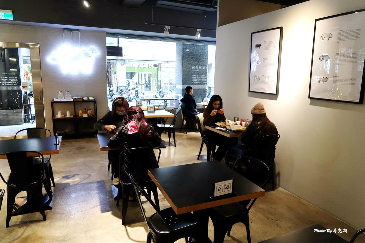 /tmp/phprGEeqW /tmp/phprGEeqW