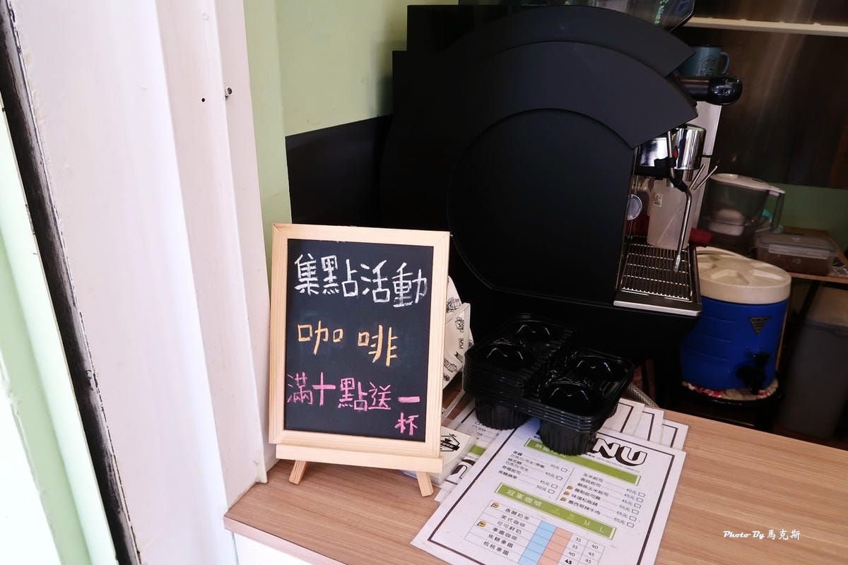 /tmp/phpyuV28c /tmp/phpyuV28c