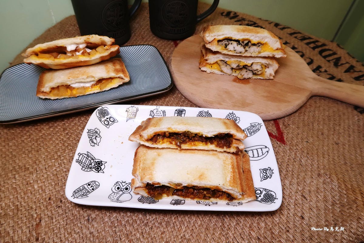 /tmp/phpAw4y2E /tmp/phpAw4y2E