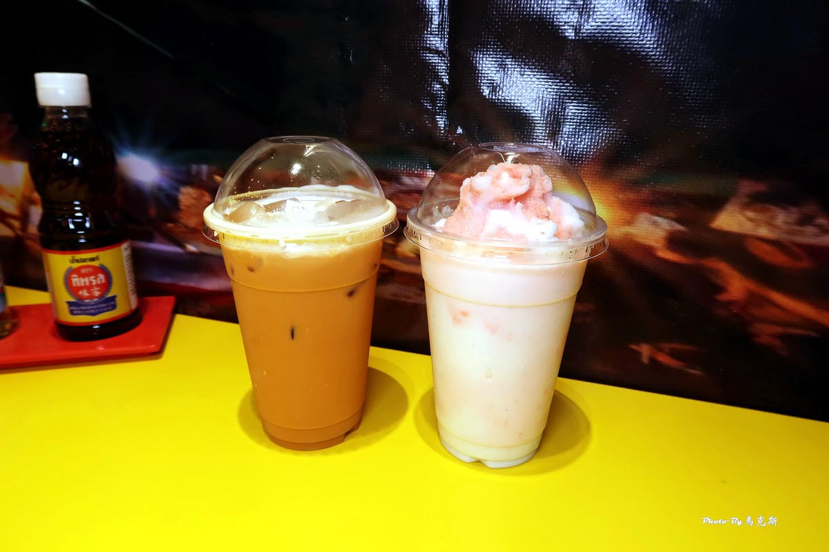 【台中逢甲美食推薦】泰辛火山排骨|泰國曼谷夜市超人市平價美食 【台中逢甲美食推薦】泰辛火山排骨|泰國曼谷夜市超人市平價美食