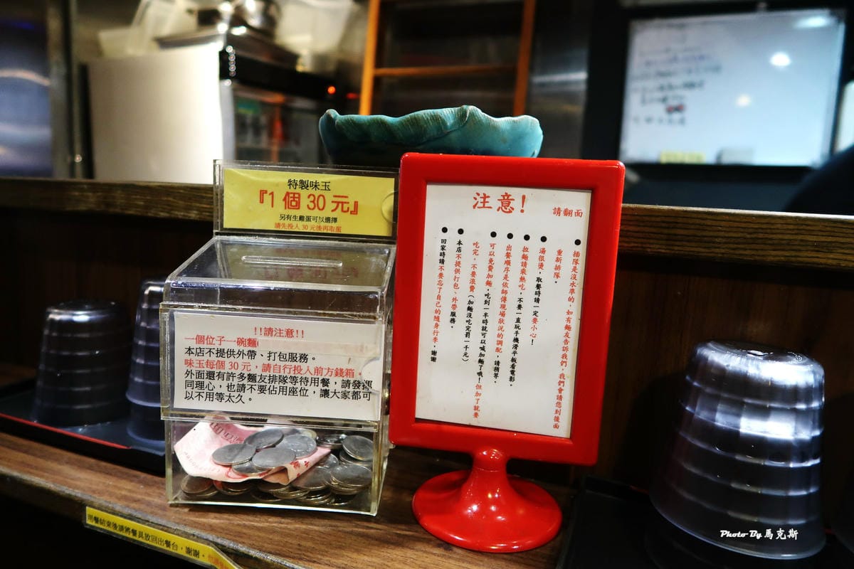 /tmp/phphXbHFV /tmp/phphXbHFV