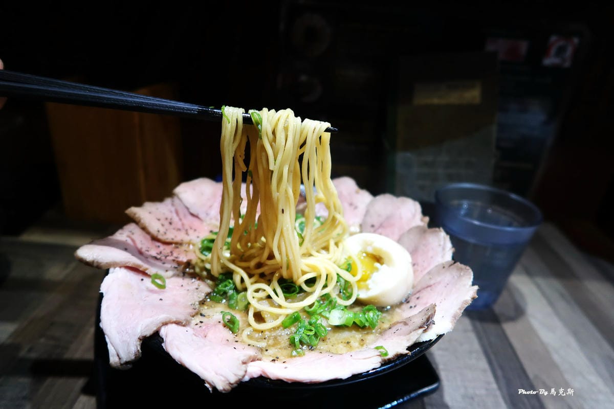 /tmp/phphhdu7S /tmp/phphhdu7S