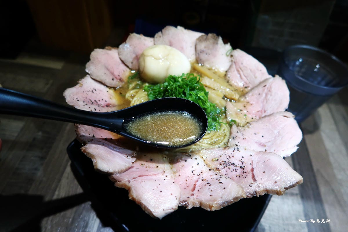 /tmp/phpIzZNAx /tmp/phpIzZNAx