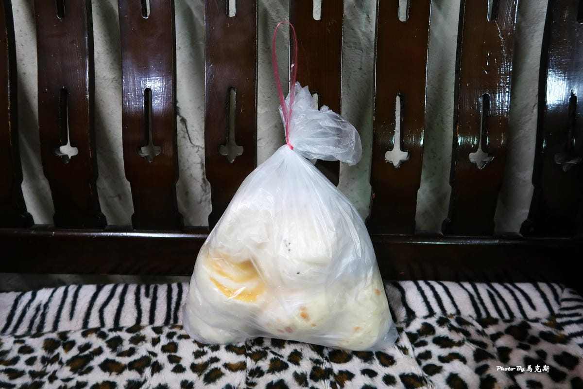 /tmp/phpJy5igQ /tmp/phpJy5igQ