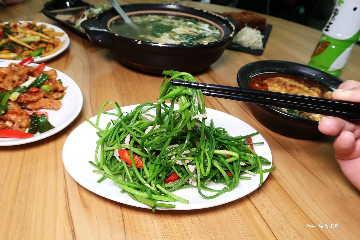 【台中豐原美食推薦】ㄎㄠ一杯臺灣菜專門店|在地超人氣快炒店 【台中豐原美食推薦】ㄎㄠ一杯臺灣菜專門店|在地超人氣快炒店