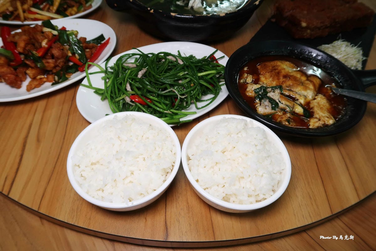 【台中豐原美食推薦】ㄎㄠ一杯臺灣菜專門店|在地超人氣快炒店 【台中豐原美食推薦】ㄎㄠ一杯臺灣菜專門店|在地超人氣快炒店