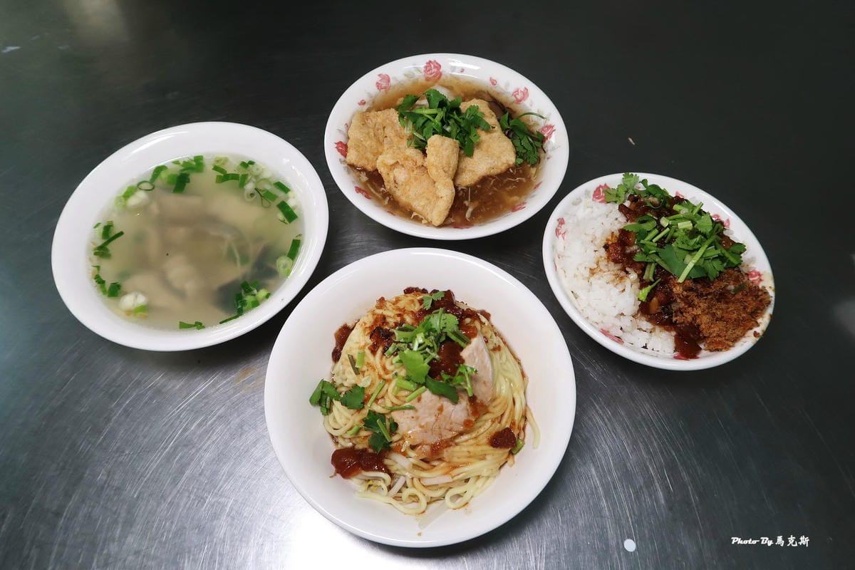 /tmp/phpCq3Jqb /tmp/phpCq3Jqb