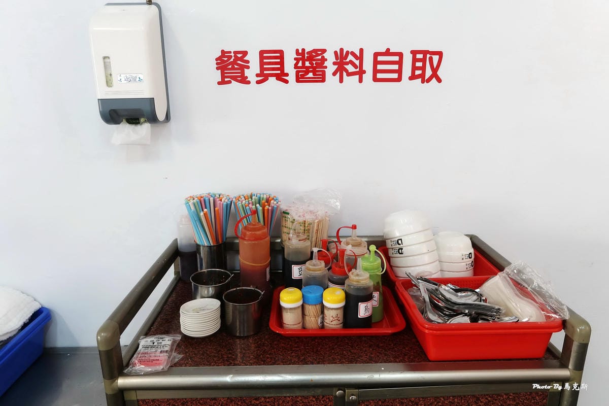 /tmp/phpJX3tzT /tmp/phpJX3tzT