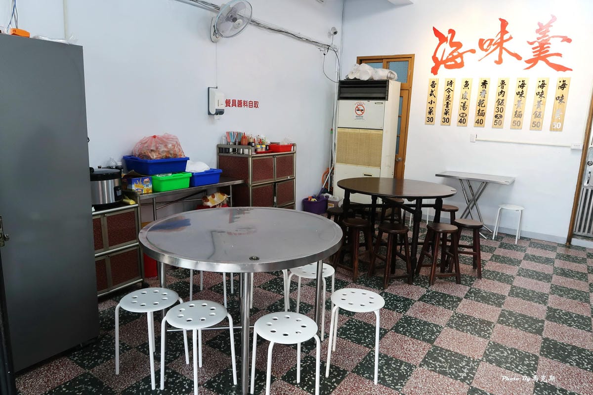 /tmp/phpKQOGb3 /tmp/phpKQOGb3