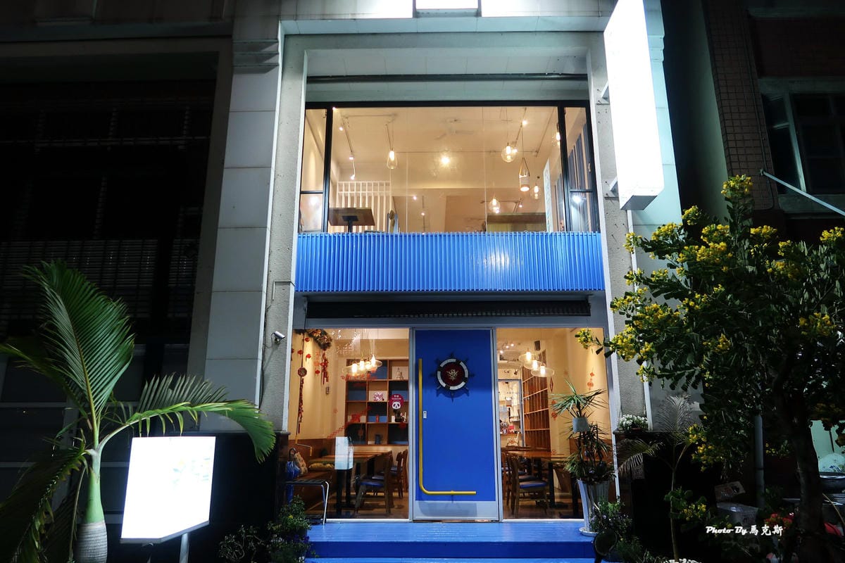 /tmp/phpq3zJm3 /tmp/phpq3zJm3