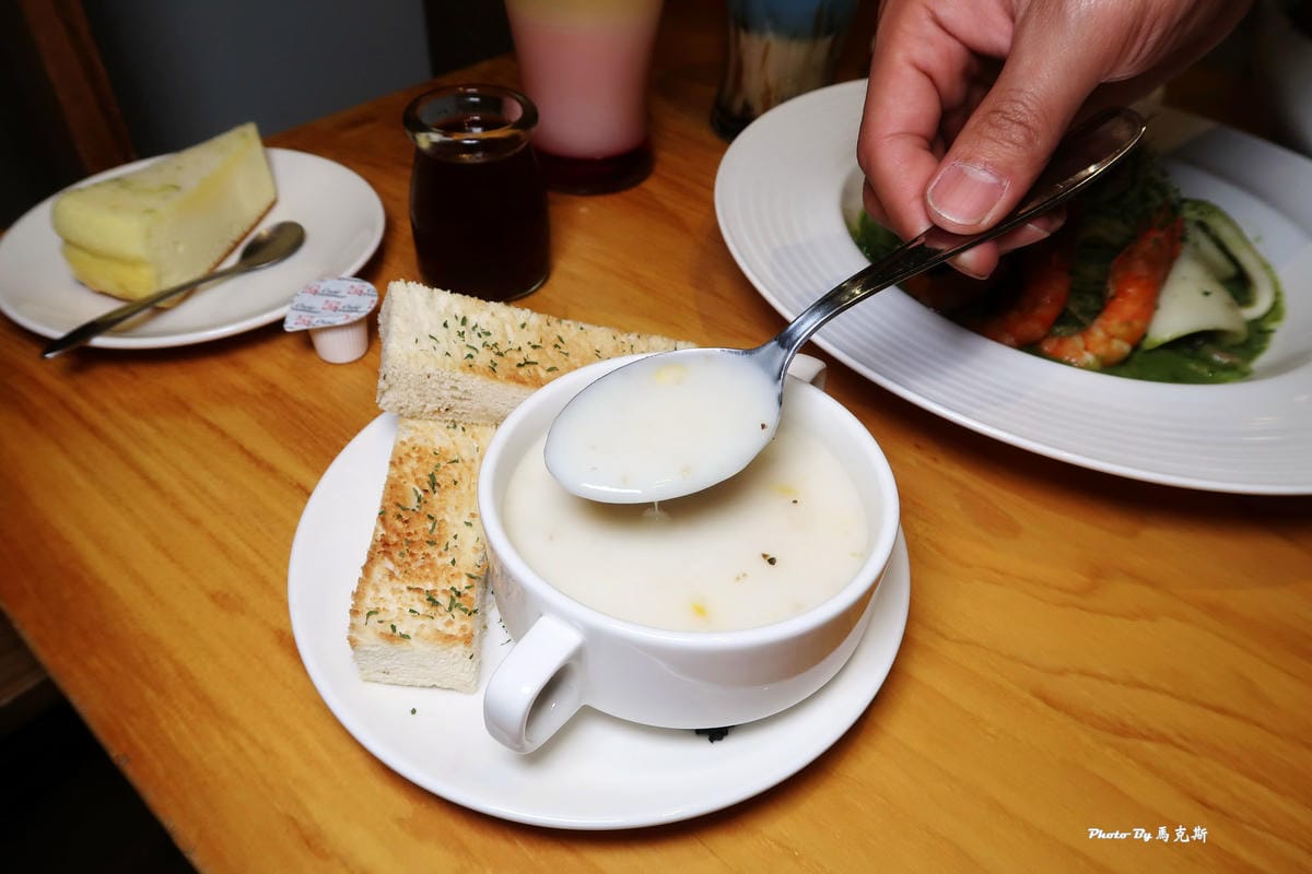 /tmp/phpc4LSkK /tmp/phpc4LSkK