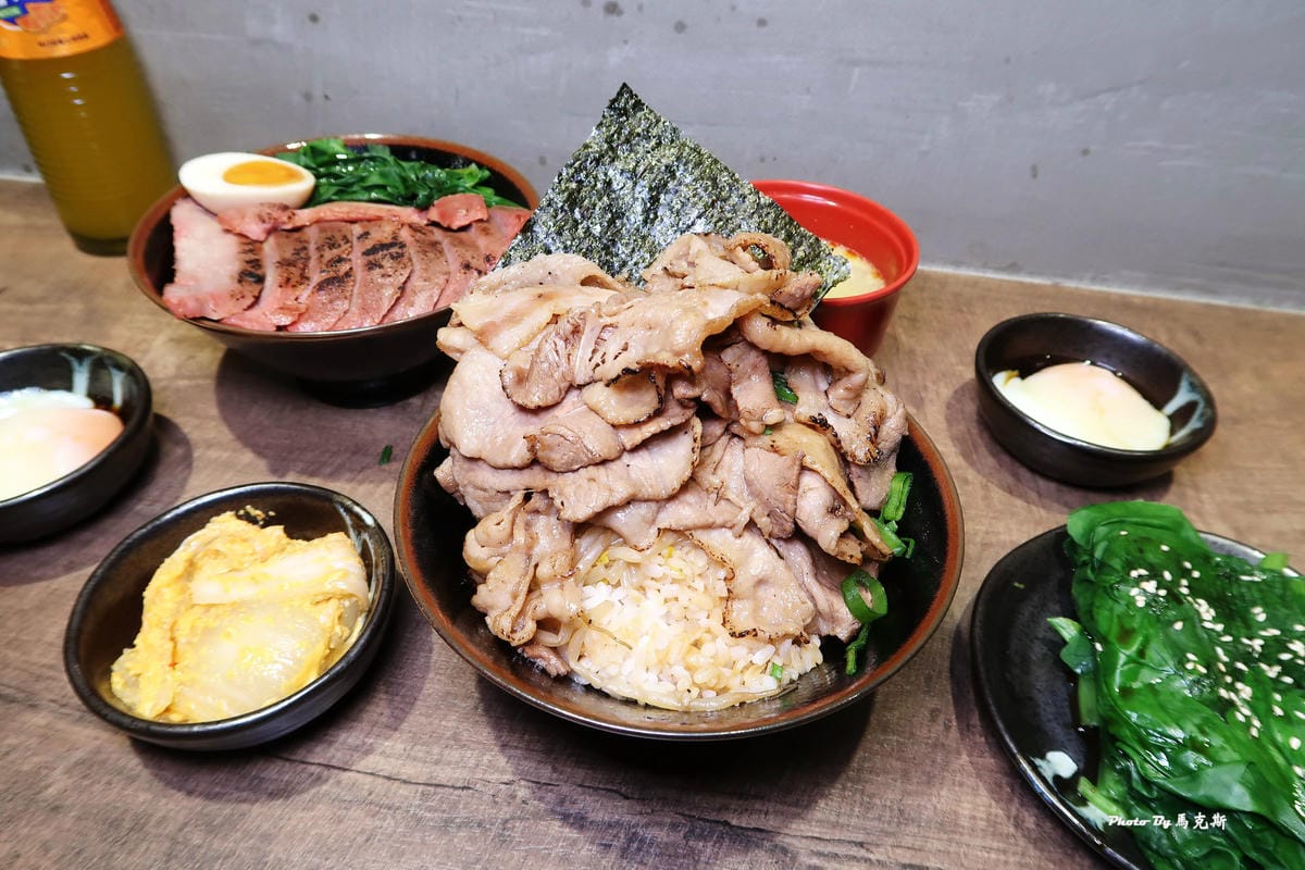 /tmp/phpcHTnPu /tmp/phpcHTnPu