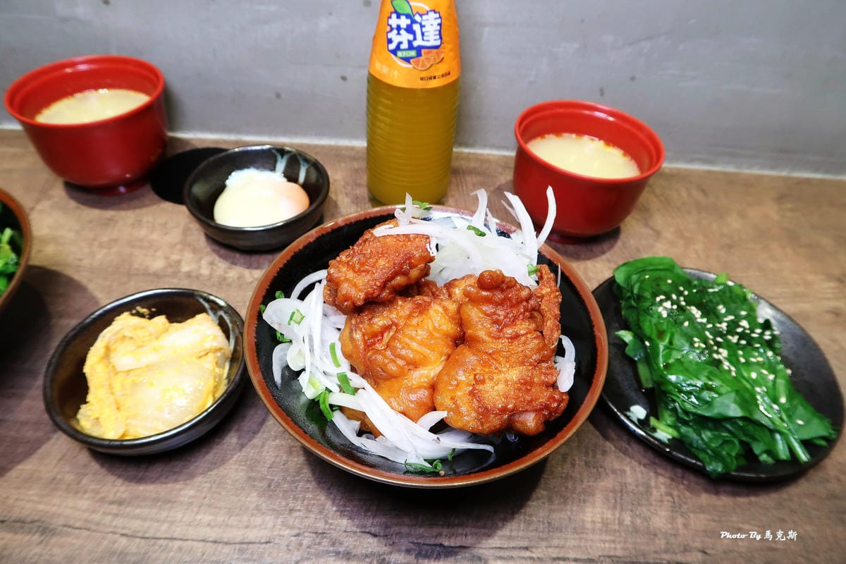 /tmp/phpVdrGJW /tmp/phpVdrGJW