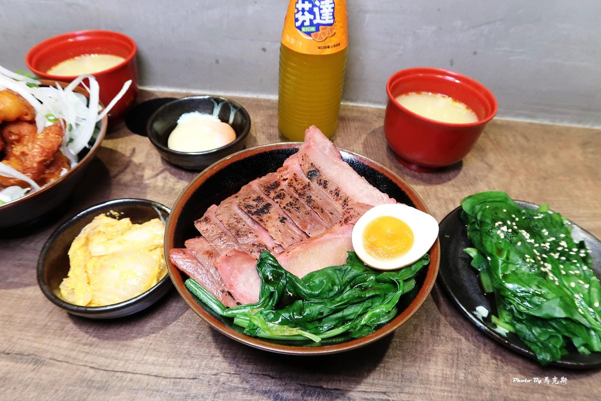 /tmp/phpNjUDyw /tmp/phpNjUDyw