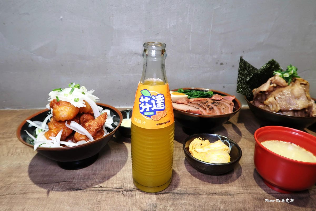 /tmp/phpCwUMBD /tmp/phpCwUMBD