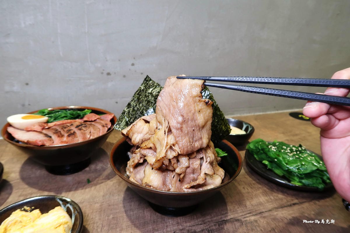 /tmp/phpBbeDTd /tmp/phpBbeDTd