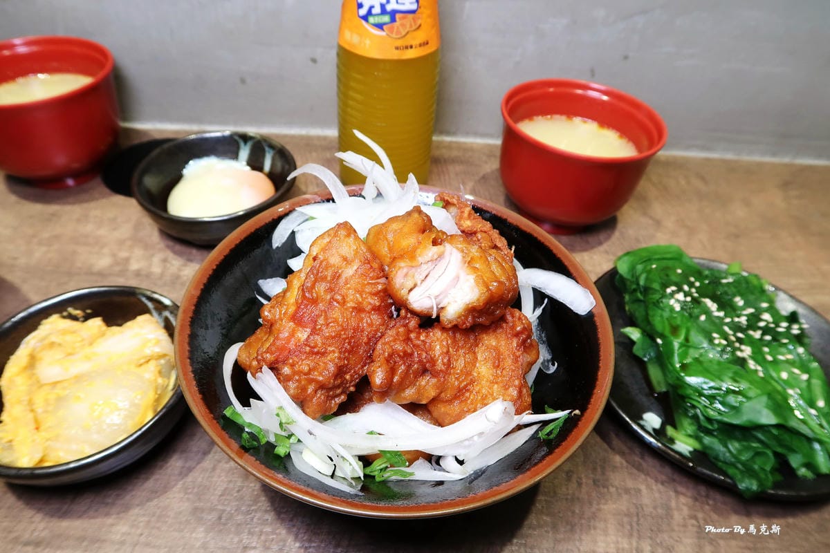 /tmp/phpkv5kjI /tmp/phpkv5kjI