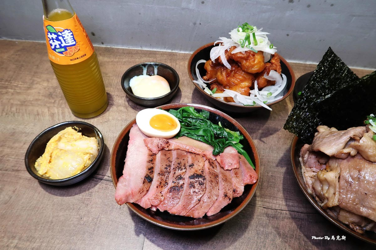 /tmp/phpWIc8eC /tmp/phpWIc8eC