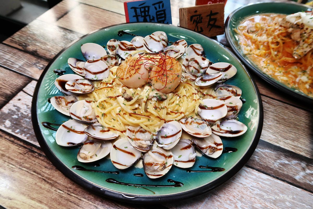 /tmp/phpvBiQCP /tmp/phpvBiQCP