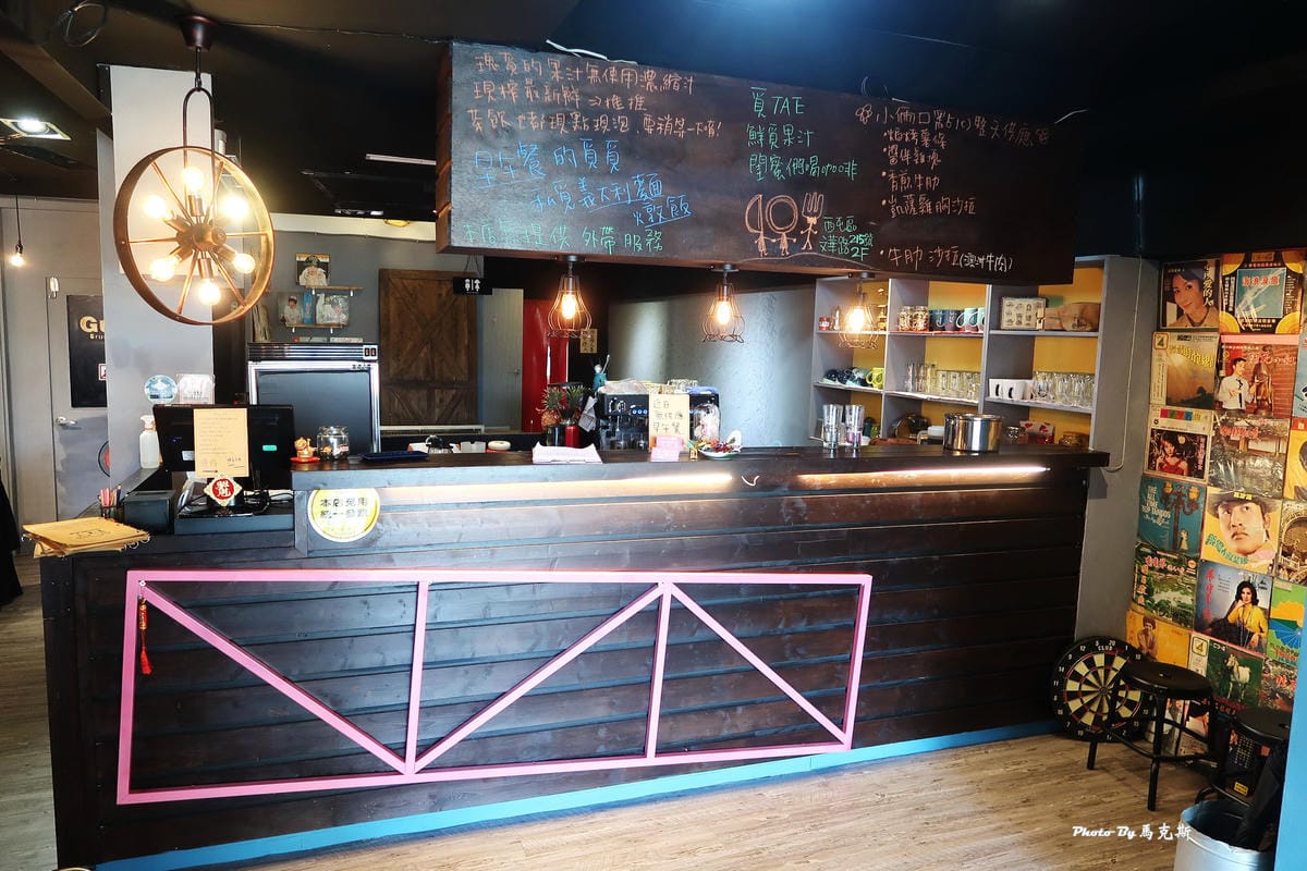 /tmp/phpqrxHQ7 /tmp/phpqrxHQ7