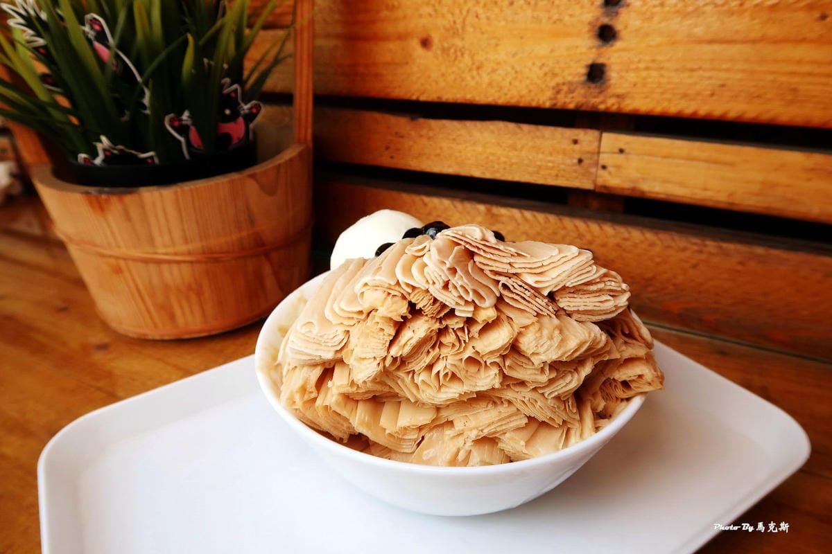 【嘉義冰品美食推薦】打貓冰果室|冬季限定莓滿布丁雪花冰滿滿草 【嘉義冰品美食推薦】打貓冰果室|冬季限定莓滿布丁雪花冰滿滿草