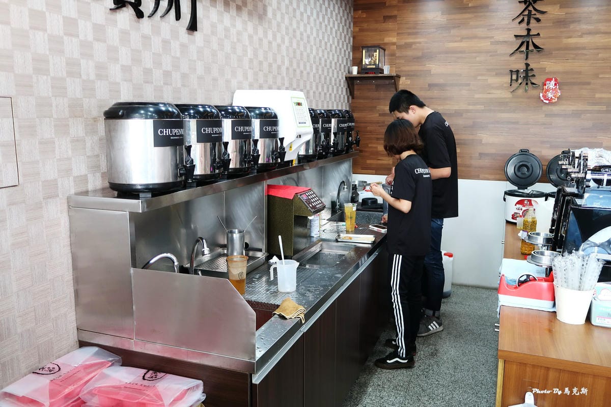 /tmp/phpoiusTk /tmp/phpoiusTk