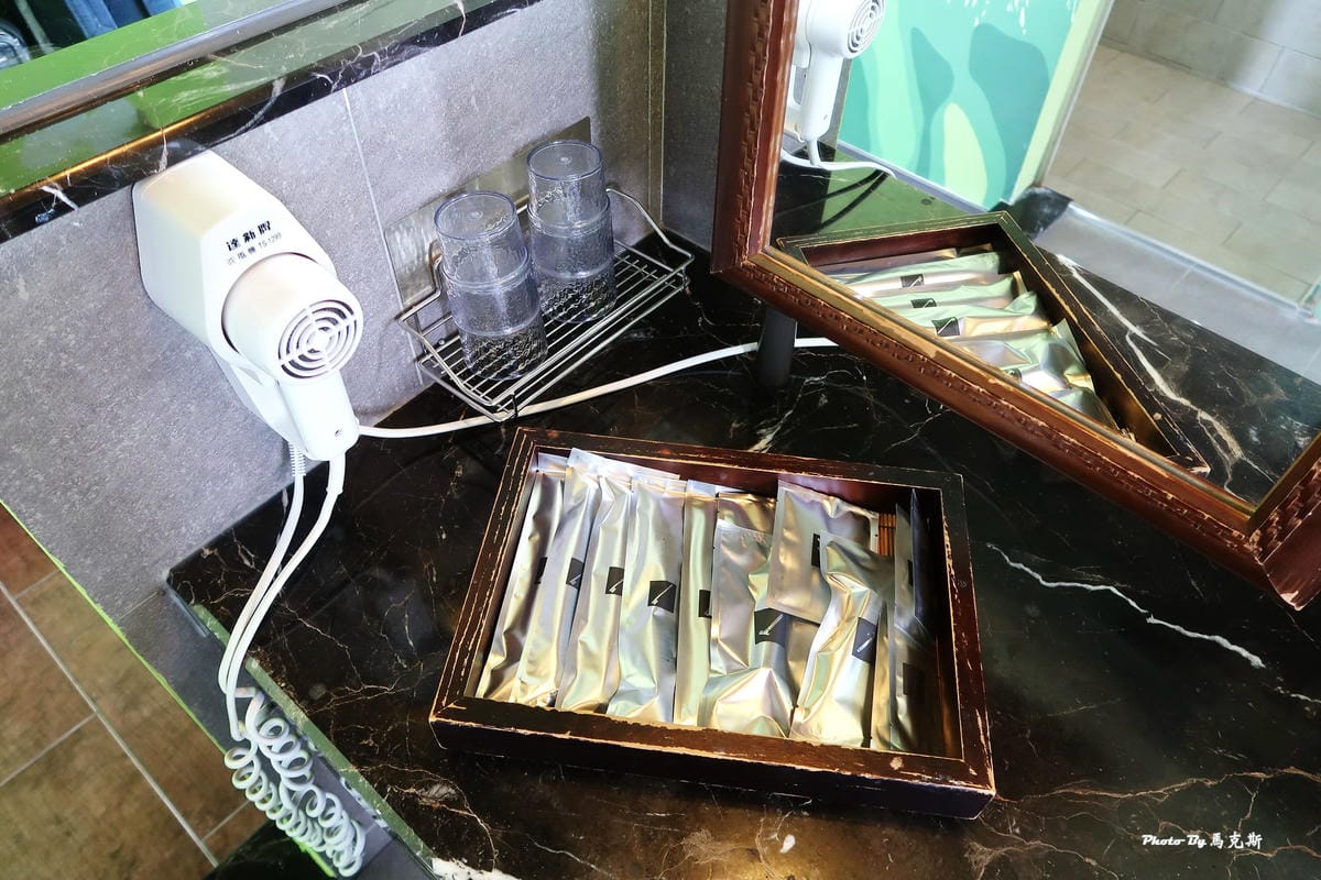 墾丁後灣藍海晴天海景民宿|屏東車城墾丁住宿推薦:海景四人房寬 墾丁後灣藍海晴天海景民宿|屏東車城墾丁住宿推薦:海景四人房寬