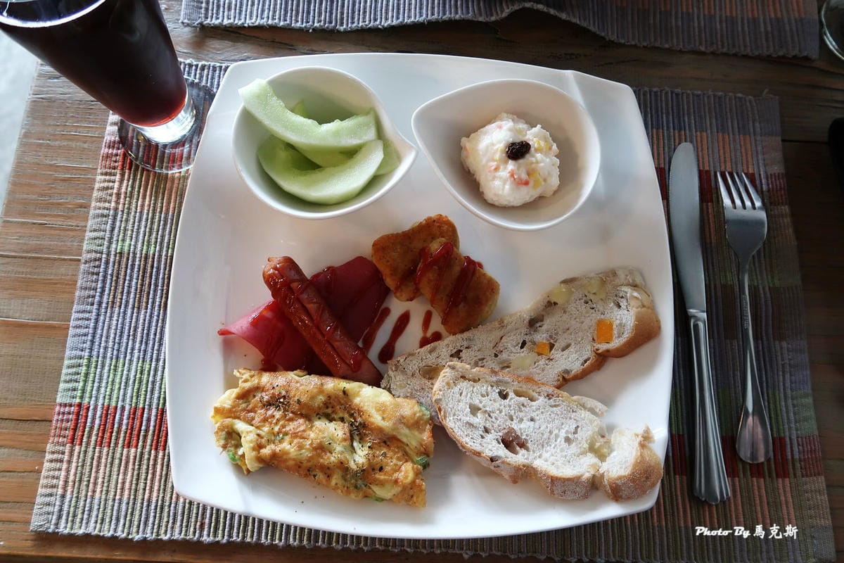 墾丁後灣藍海晴天海景民宿|屏東車城墾丁住宿推薦:海景四人房寬 墾丁後灣藍海晴天海景民宿|屏東車城墾丁住宿推薦:海景四人房寬