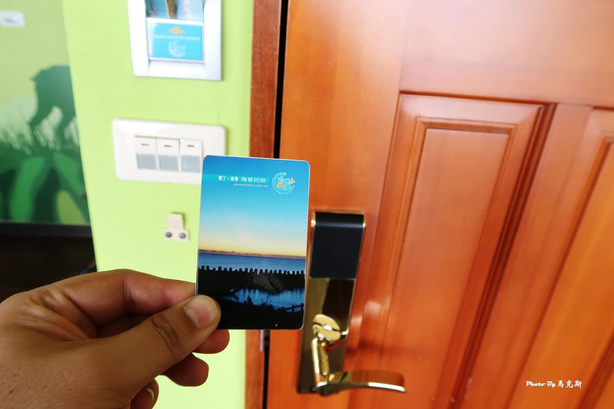 墾丁後灣藍海晴天海景民宿|屏東車城墾丁住宿推薦:海景四人房寬 墾丁後灣藍海晴天海景民宿|屏東車城墾丁住宿推薦:海景四人房寬