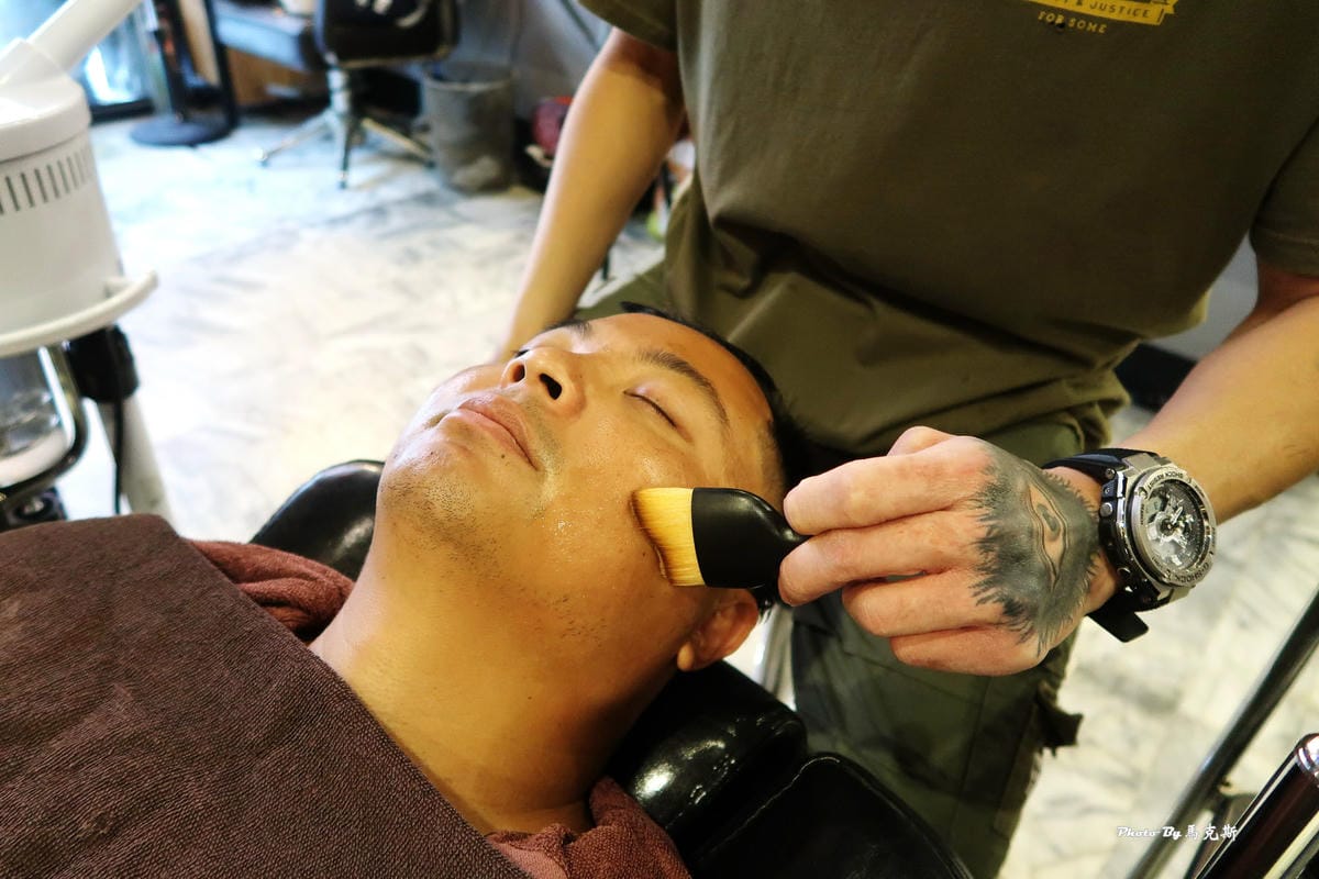 問號俱樂部DOUBT|桃園中壢剪髮推薦:中壢專屬男性剪髮 專 問號俱樂部DOUBT|桃園中壢剪髮推薦:中壢專屬男性剪髮 專