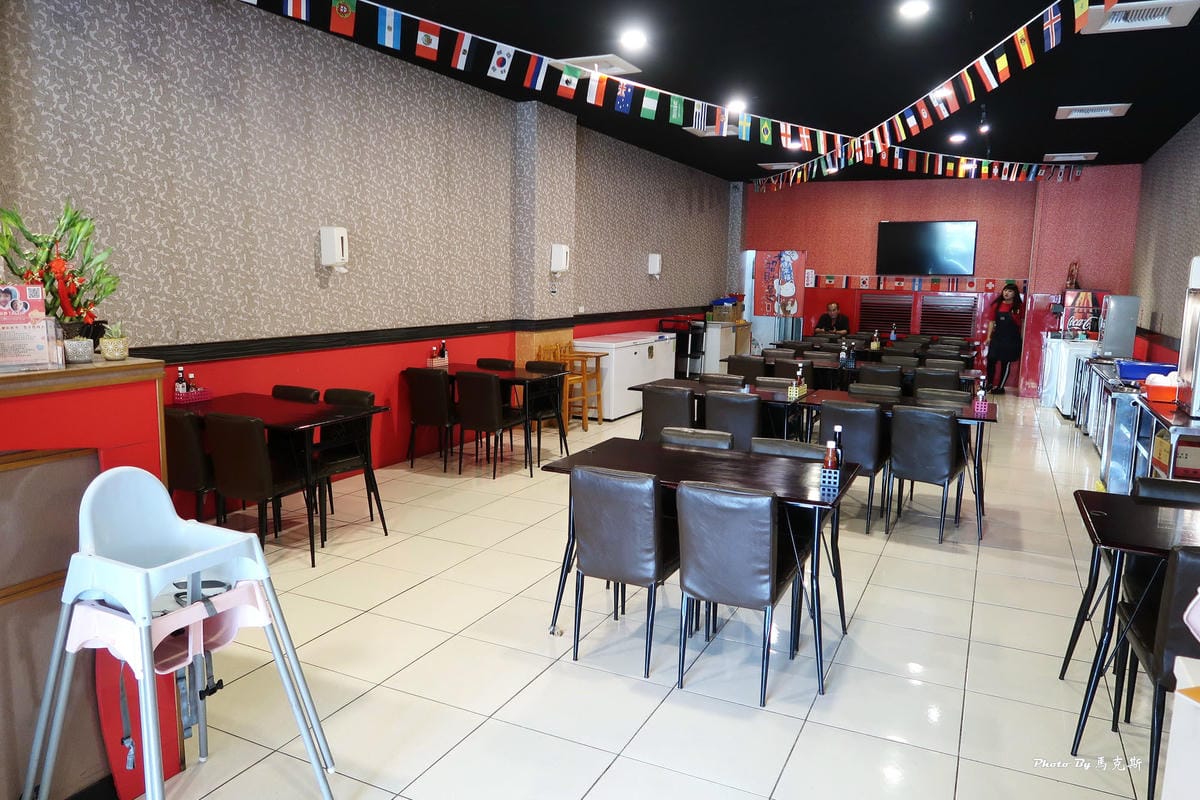 /tmp/phpQKRYGy /tmp/phpQKRYGy