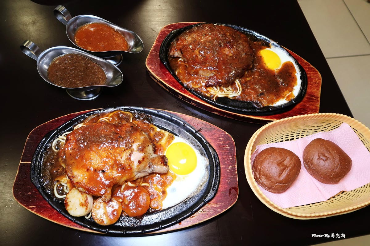 /tmp/phpuFmKNn /tmp/phpuFmKNn