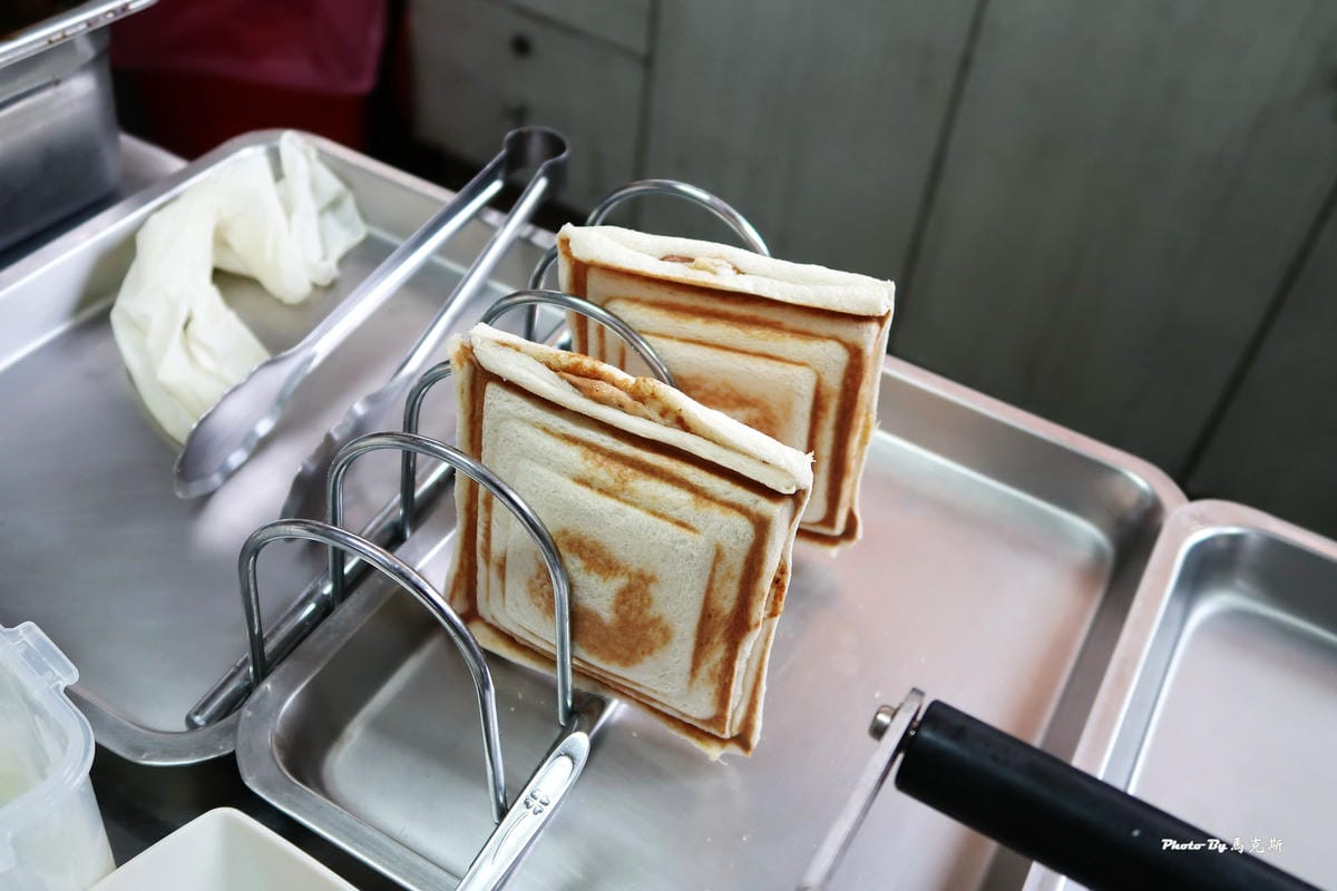 /tmp/phppuHDqI /tmp/phppuHDqI