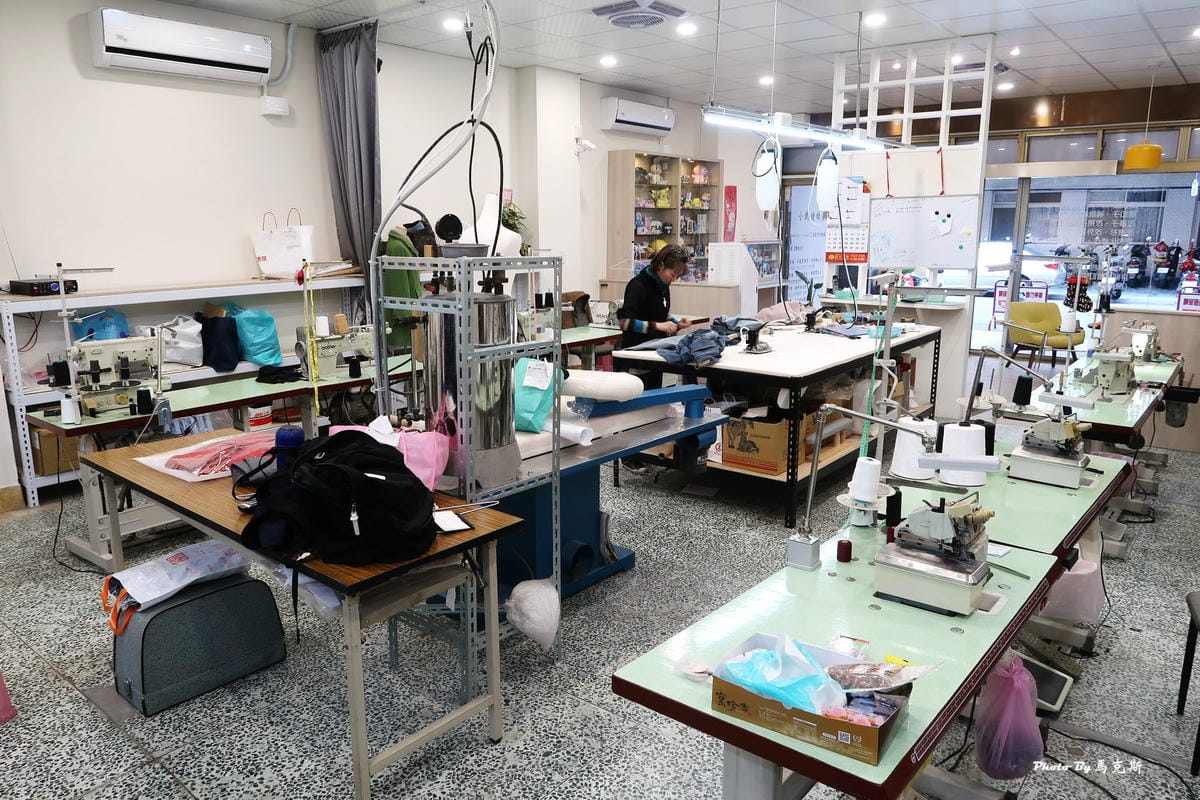 【台中專業修改衣服推薦】小裁縫快捷連鎖|裁縫師專業親切好溝通 【台中專業修改衣服推薦】小裁縫快捷連鎖|裁縫師專業親切好溝通