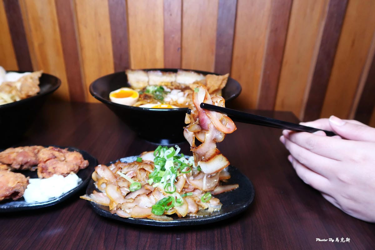 /tmp/phpJQYHIe /tmp/phpJQYHIe