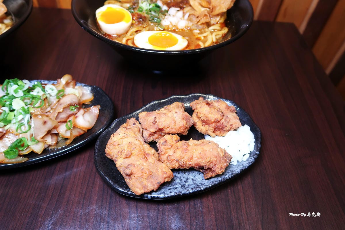 /tmp/phpMs2EP6 /tmp/phpMs2EP6