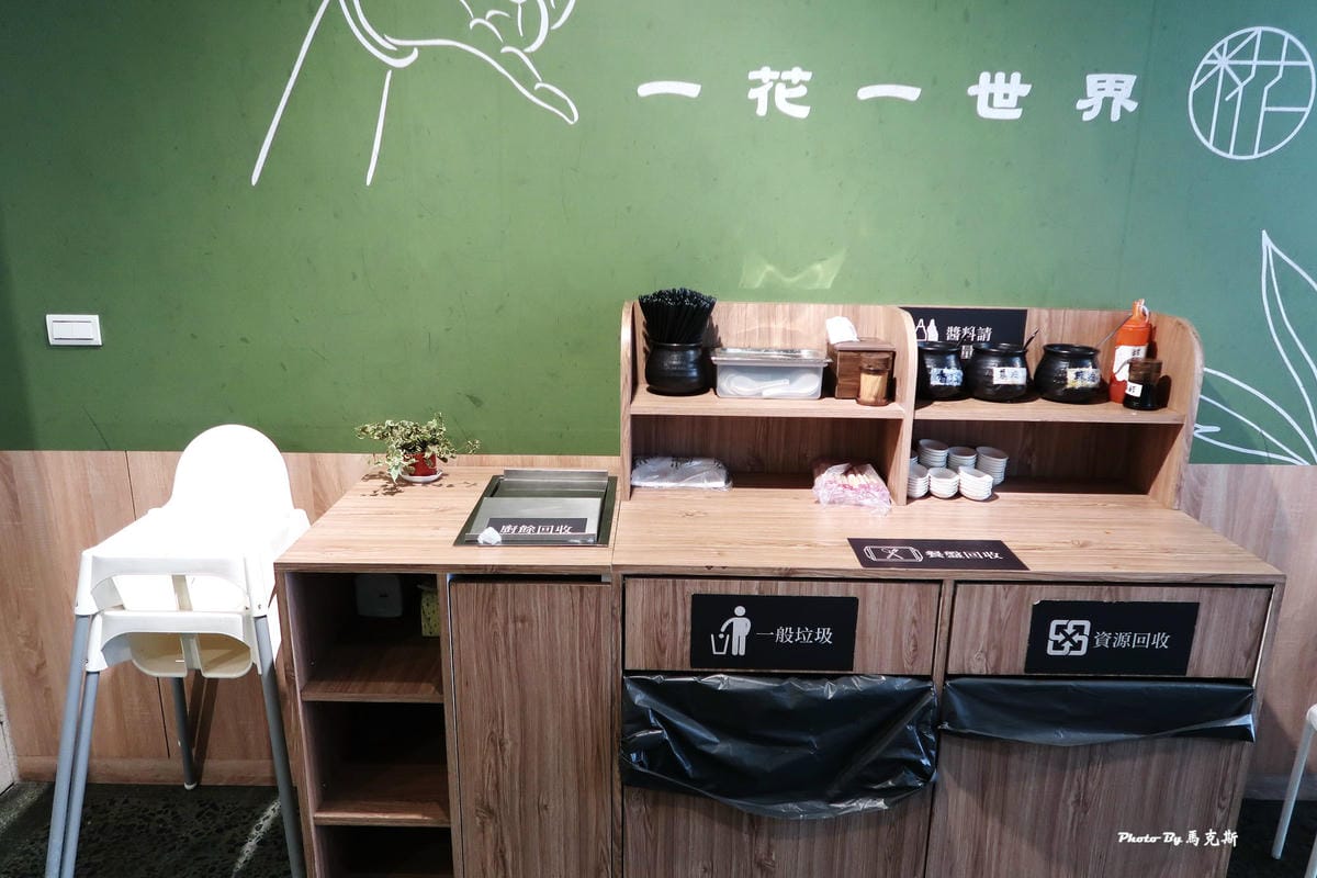 /tmp/phpqjl5rw /tmp/phpqjl5rw