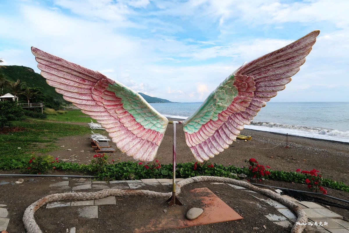 【屏東墾丁枋山景點推薦】愛琴海岸海景咖啡餐廳|熱門無敵海景餐 【屏東墾丁枋山景點推薦】愛琴海岸海景咖啡餐廳|熱門無敵海景餐
