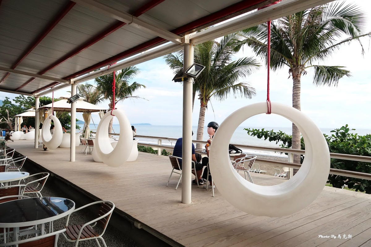 【屏東墾丁枋山景點推薦】愛琴海岸海景咖啡餐廳|熱門無敵海景餐 【屏東墾丁枋山景點推薦】愛琴海岸海景咖啡餐廳|熱門無敵海景餐