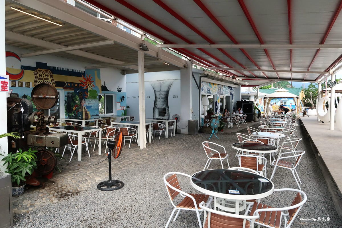 【屏東墾丁枋山景點推薦】愛琴海岸海景咖啡餐廳|熱門無敵海景餐 【屏東墾丁枋山景點推薦】愛琴海岸海景咖啡餐廳|熱門無敵海景餐