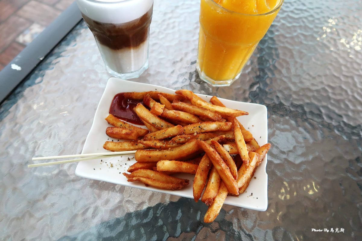 【屏東墾丁枋山景點推薦】愛琴海岸海景咖啡餐廳|熱門無敵海景餐 【屏東墾丁枋山景點推薦】愛琴海岸海景咖啡餐廳|熱門無敵海景餐