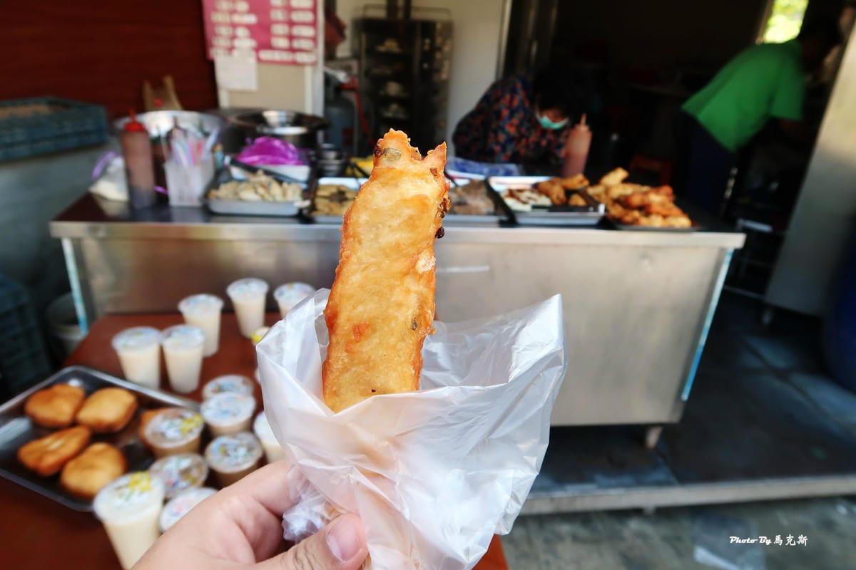 【小琉球美食推薦】古早味早午餐|小琉球人氣限定爆漿黑糖賓士包 【小琉球美食推薦】古早味早午餐|小琉球人氣限定爆漿黑糖賓士包