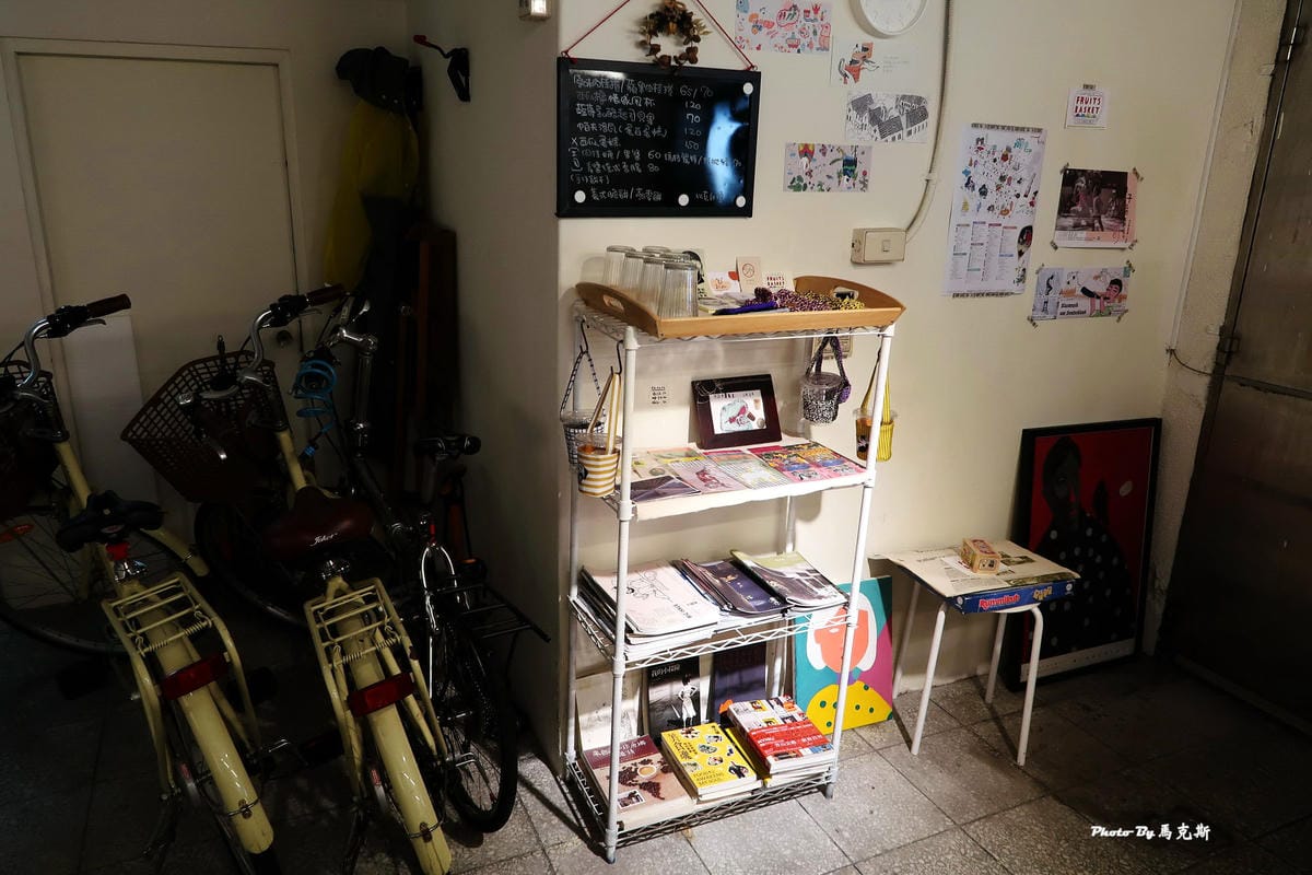 /tmp/phpKwvuaj /tmp/phpKwvuaj