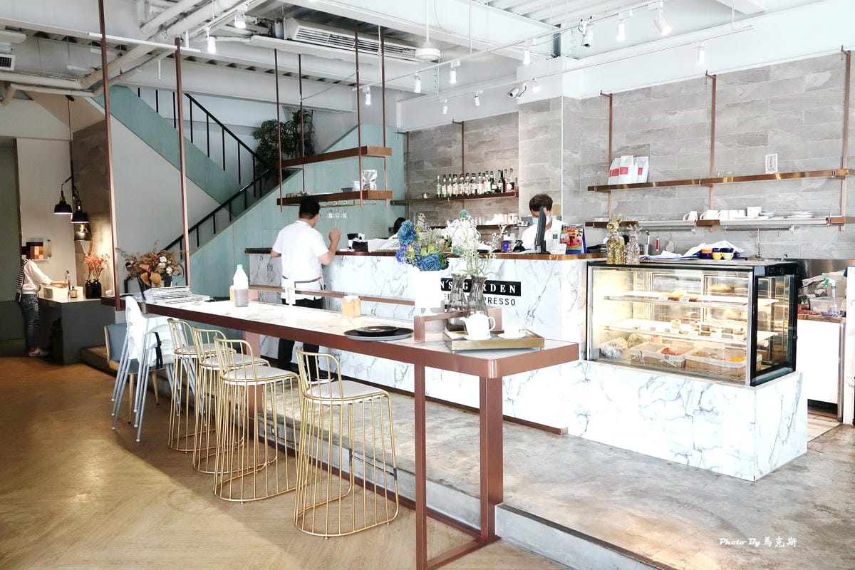 /tmp/phpwnDUjb /tmp/phpwnDUjb