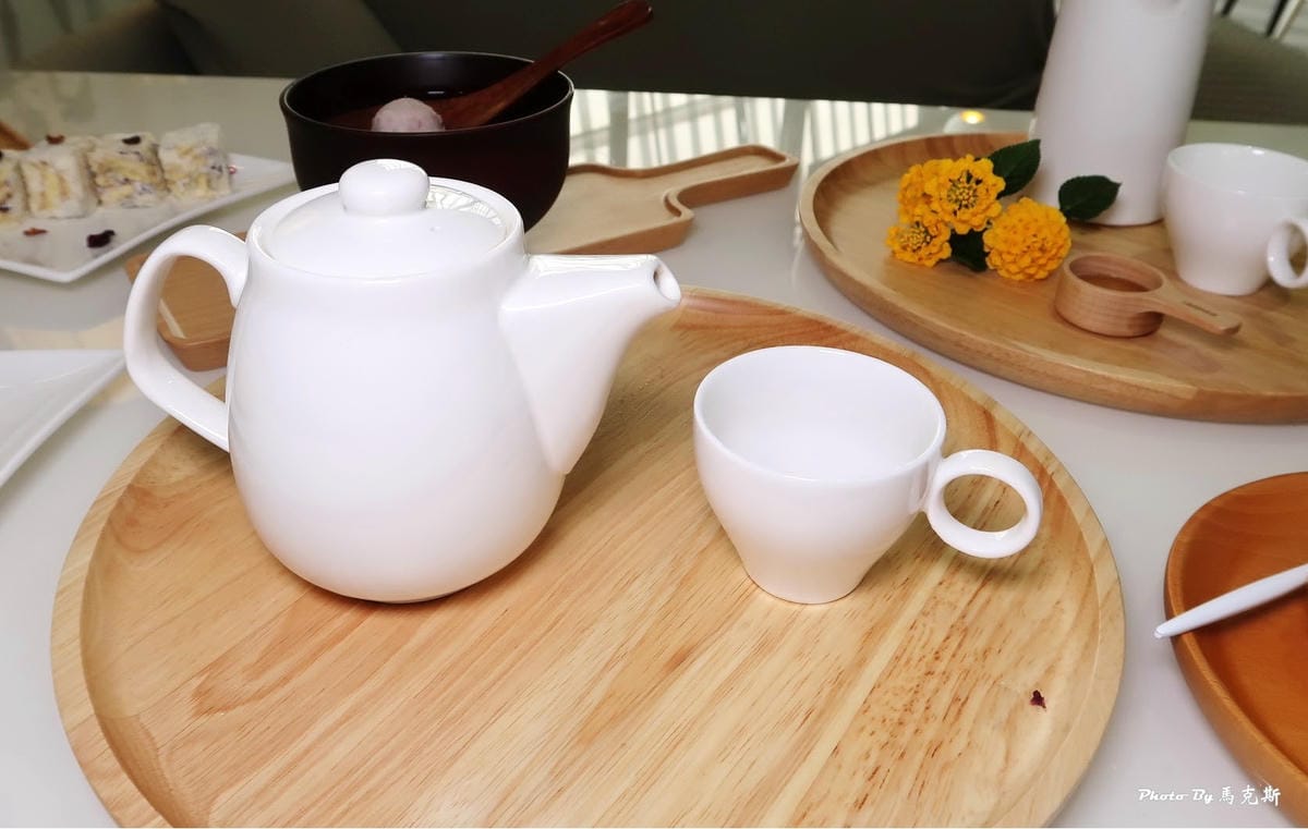 /tmp/phpr8CdAZ /tmp/phpr8CdAZ